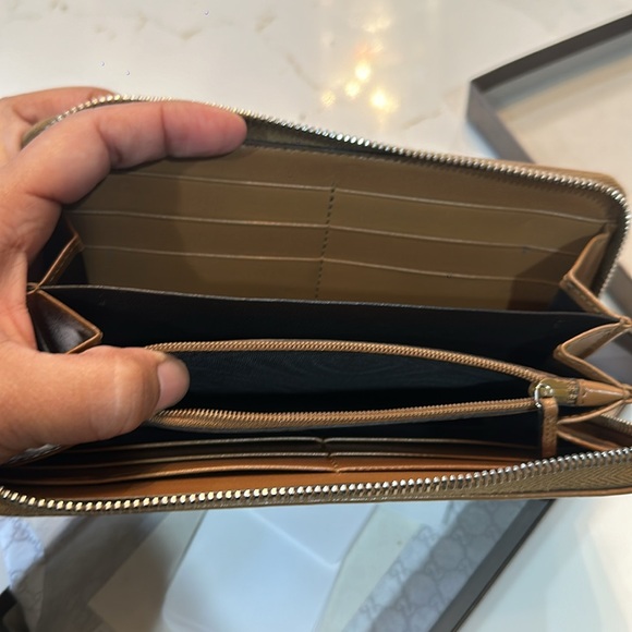 Gucci Wallet - Picture 12 of 12